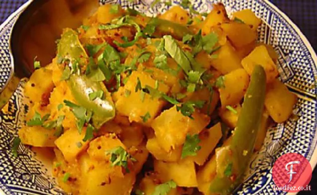 Patate indiane con semi di senape (Sookhi Bhaji)