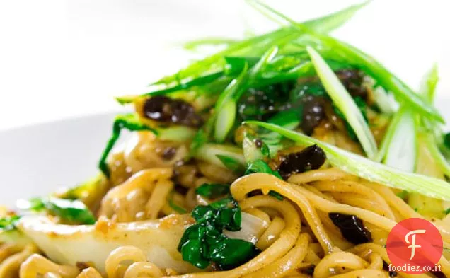 Tagliatelle triple aglio nero