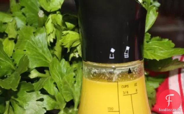 Facile Miele Dijon Dressing-5 ingredienti