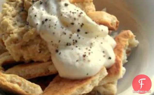 Insalata di grasso egiziano (insalata di ceci a strati)