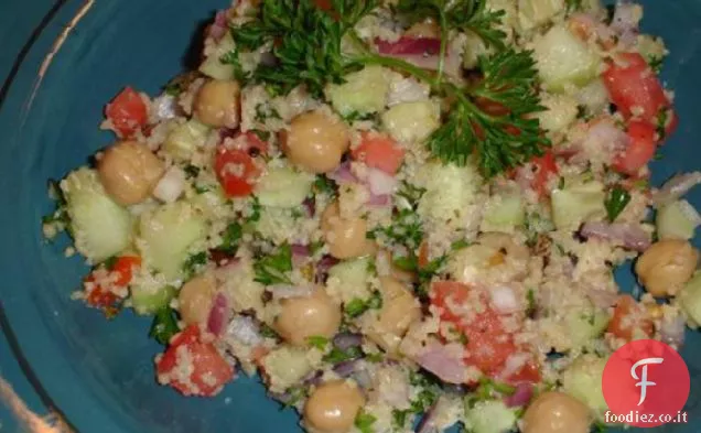 Insalata di ceci fresca e leggera