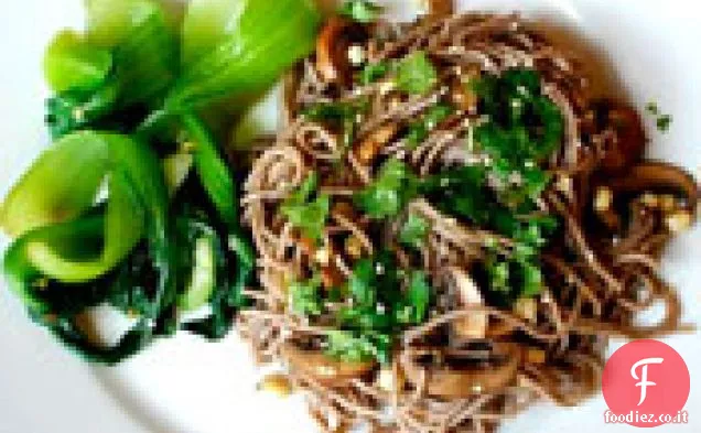 Mangia per otto dollari: Soba con funghi e un lato di Bok Choy