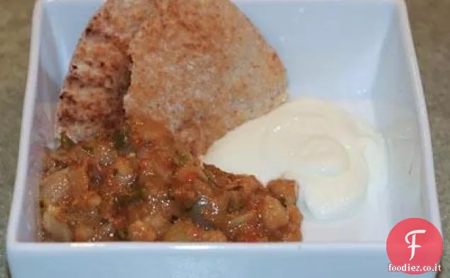 Indiano Khatte Chole (caldo e acido ceci)