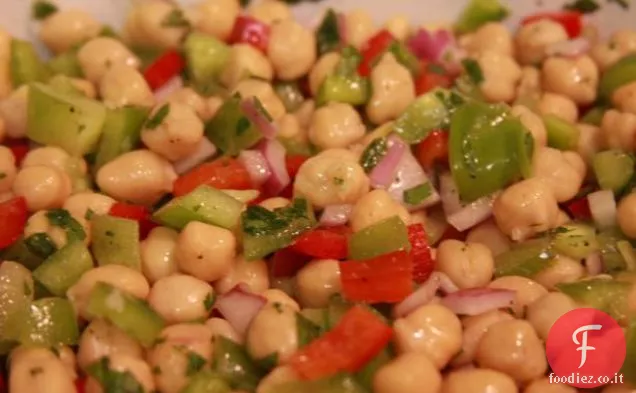 Salsa di fagioli neri e piselli dagli occhi neri