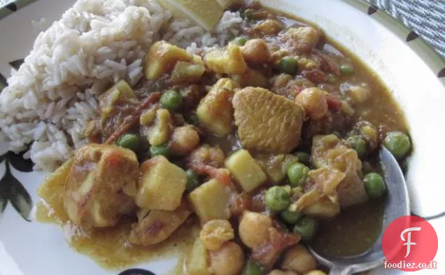 Zuppa di piselli con cipolle caramellate e semi di cumino