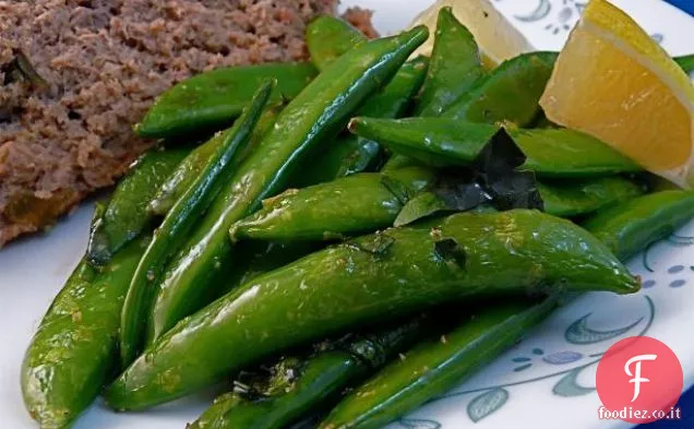 Piselli a scatto di zucchero con Basilico e limone