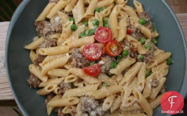 Penne con Salsiccia, Piselli e Mascarpone