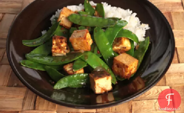 Piccante pisello di neve e sesamo Stir-Fry ricetta