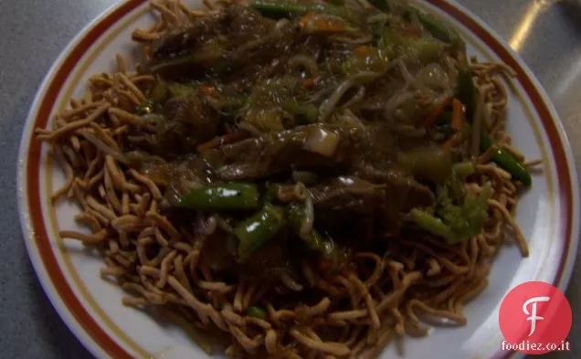 Pollo Chow Mein