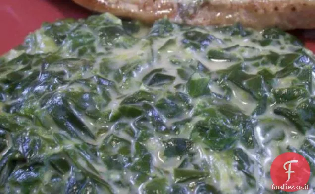 Spinaci cremosi a basso contenuto di carboidrati