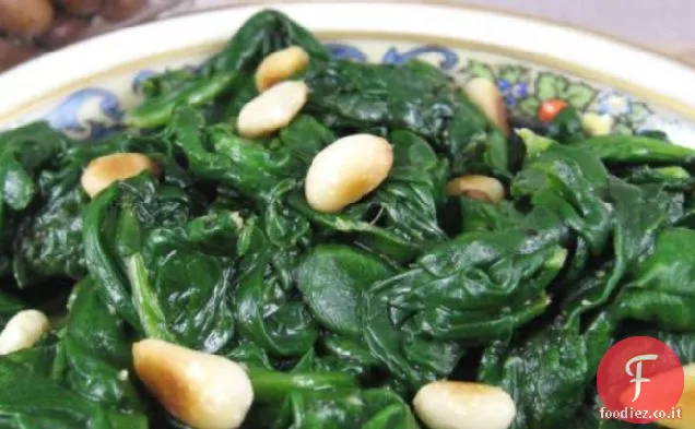 Spinaci con Pinoli