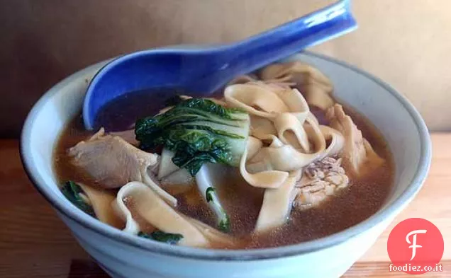 Zuppa di pollo cinese