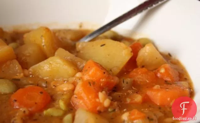Zuppa di radici e fagioli del Lancashire
