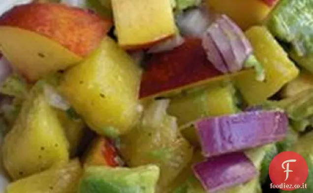 Avocado e macedonia di frutta