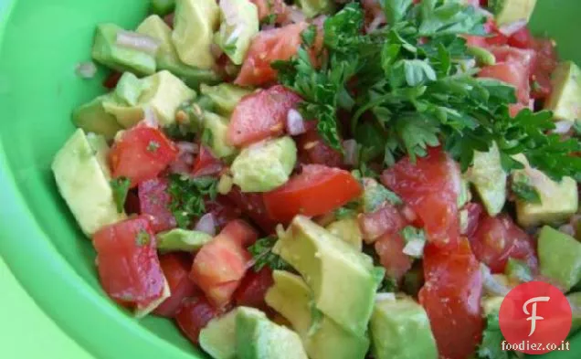 Salsa di avocado e pomodoro