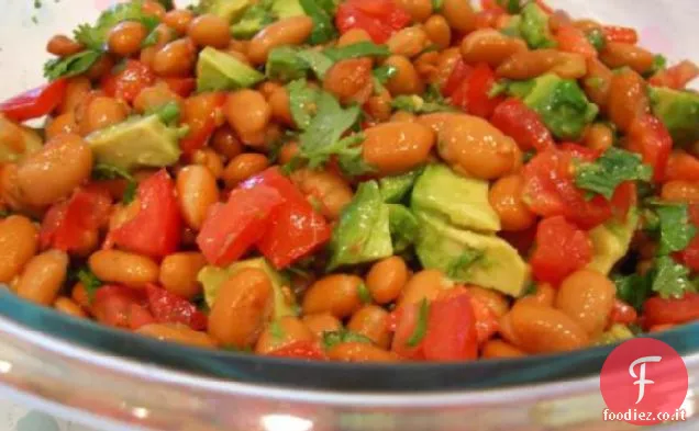Insalata di avocado e fagioli Pinto