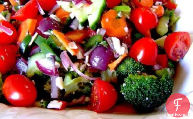Insalata di verdure marinate