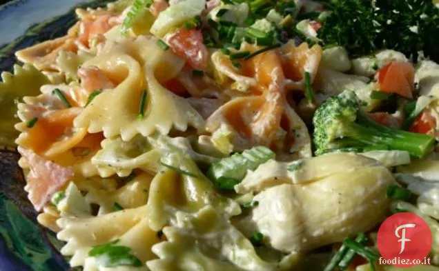 Insalata di pomodoro e menta con salsa di melograno
