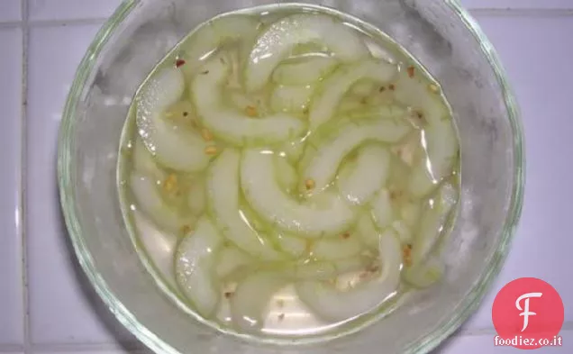 Insalata di cetrioli thai