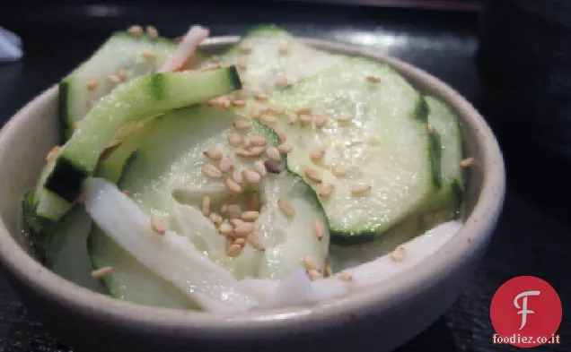Insalata di cetrioli giapponese