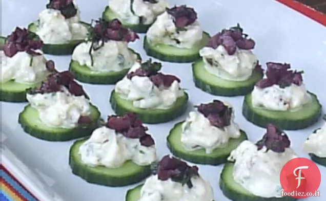 Morsi di insalata greca