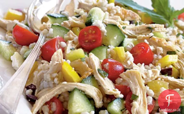Insalata greca di pollo e orzo