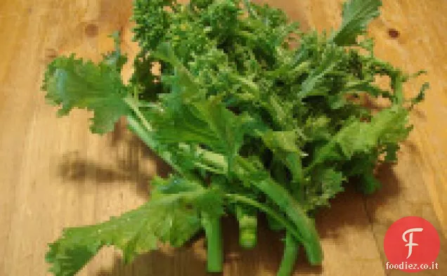 Cuocere il libro: Broccoli Rabe con peperoncino e aglio