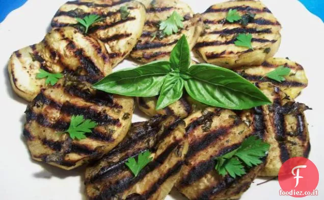 Melanzane grigliate alle erbe (melanzane)