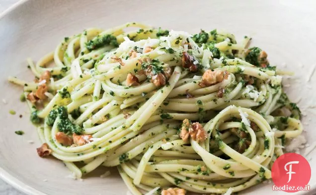 Linguine con Broccoli Rabe-Pesto di Noci