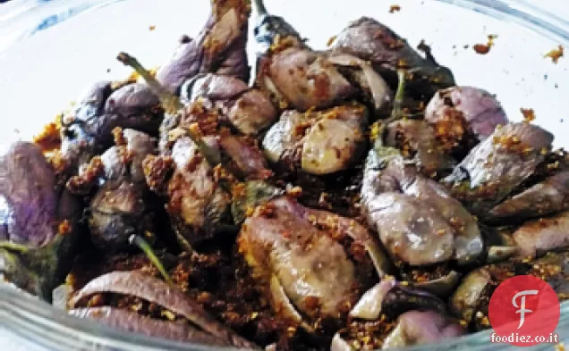 Brinjal con salsa di noci