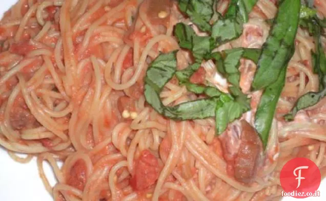 Spaghetti con Melanzane e Formaggio di Capra