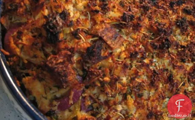 Melanzane (melanzane) con salsa di yogurt Tahini
