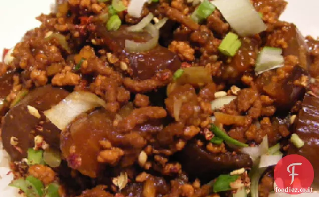 Melanzane da asporto cinesi in salsa piccante