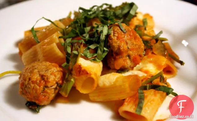 Cena Stasera: Rigatoni al forno con salsiccia italiana e broccoli Rabe