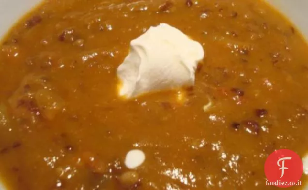 Zuppa di zucca di fagioli neri