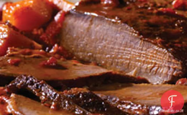 Petto di vacanza con cipolla salata Jus