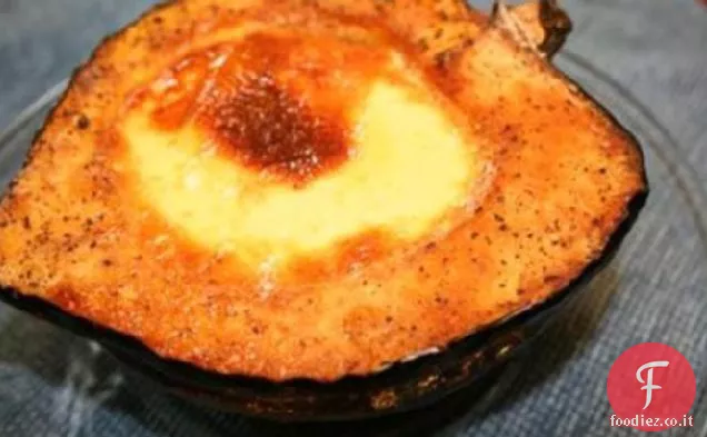 Zucca di ghianda con crema pasticcera all'aglio arrosto