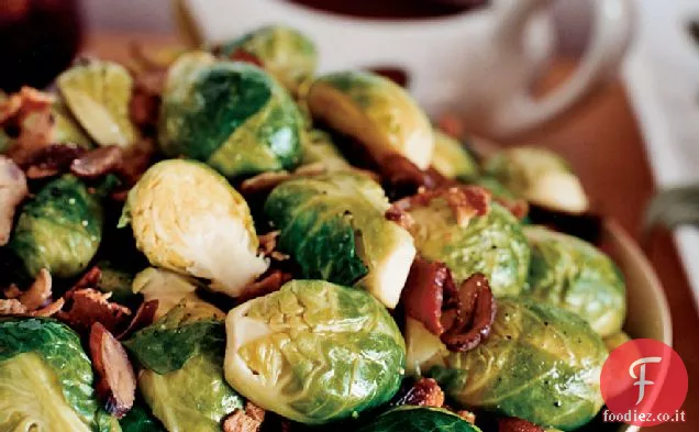 Cavoletti di Bruxelles con castagne e pancetta