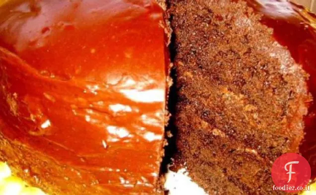 La torta al cioccolato mousse che è caduto dal cielo