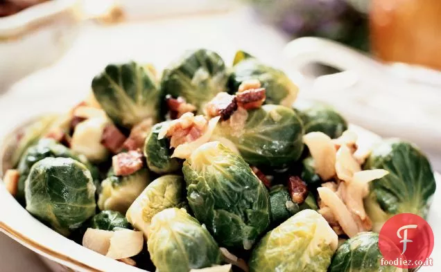Cavoletti di Bruxelles con cipolla e pancetta