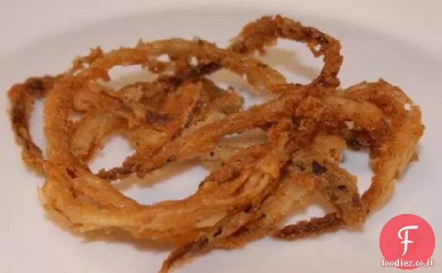 Corde di cipolla fritte croccanti
