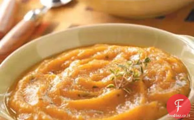 Zuppa di aglio arrosto e patate dolci