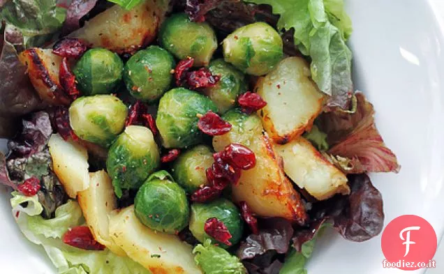 Cavoletti di Bruxelles, patate e mirtilli rossi