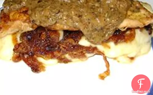 Pollo con Brie e Cipolle caramellate