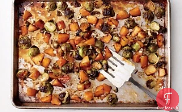 Acero-Cavoletti di Bruxelles Arrostiti e Rutabaga con Nocciole