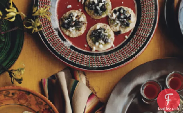 Mini Tortillas con Funghi di mais e Salsa fresca di Tomatillo