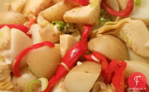 Insalata di carciofi, peperoni rossi e patate