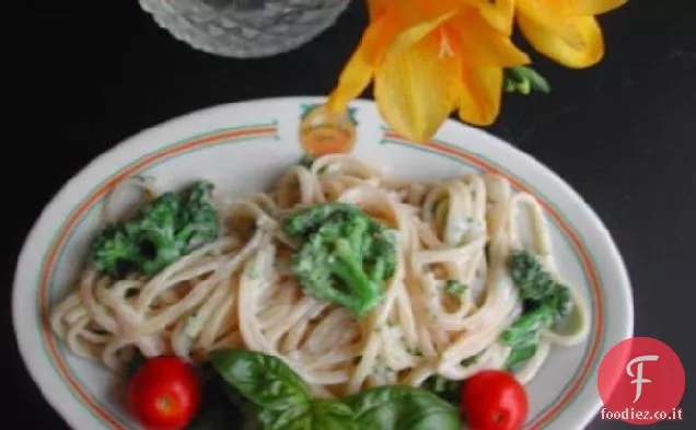Broccoli Alfredo Pasta