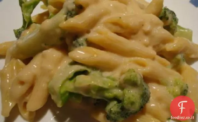 Penne in salsa cremosa di formaggio all'aglio (Ww)