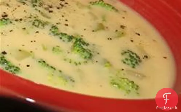 Zuppa di broccoli cremosa